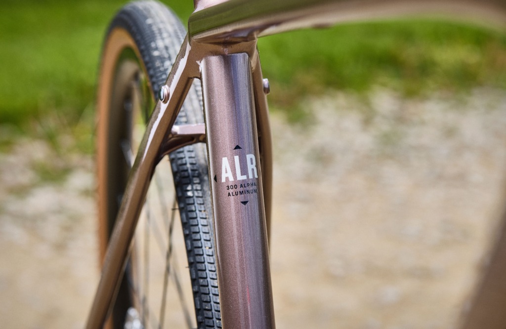 TREK CheckPoint ALR Gen3
300 ALPHA  ALUMINUM