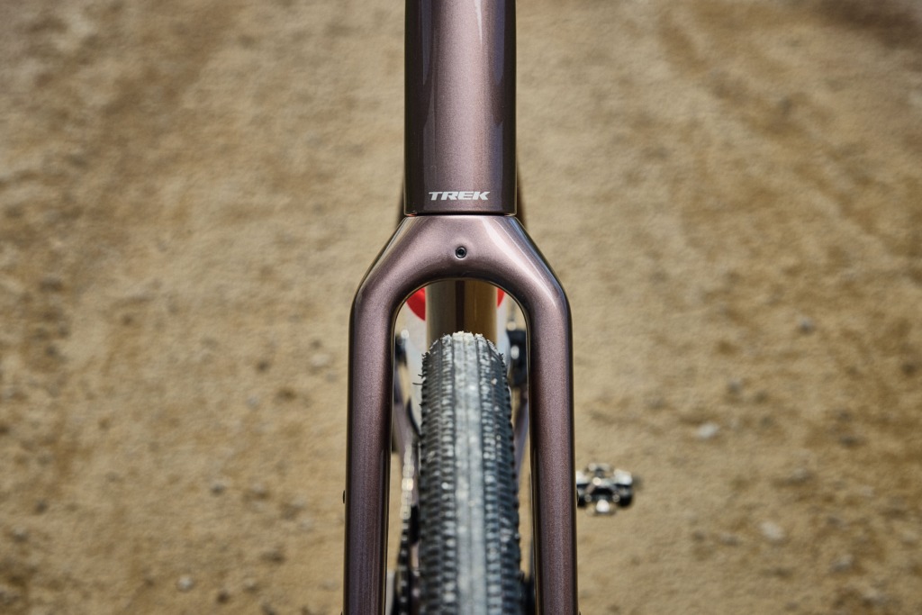 TREK CheckPoint ALR Gen3
タイヤ幅がMaxで50c対応